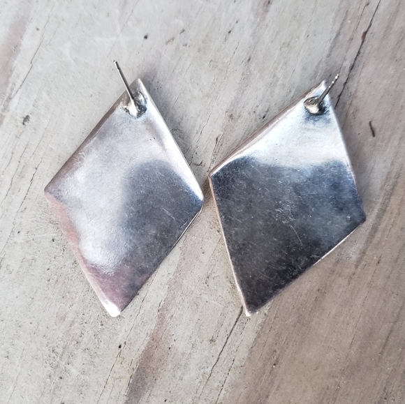 Vintage Punk Studded Industrial Avant-garde Steel Earrings - Picture 3 of 4